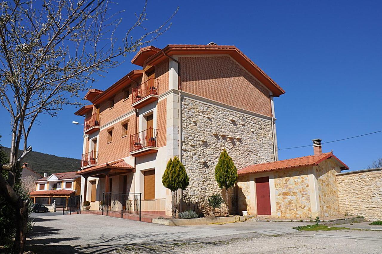 Hotel Rural Anamari Ciguenza  Eksteriør billede